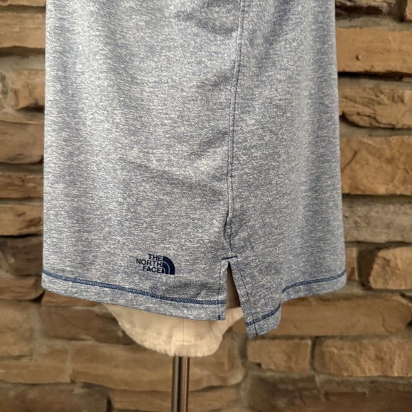 The North Face Women's XXL Short Sleeve Performance Shirts Lot of 2 Blue Black - Picture 3 of 13